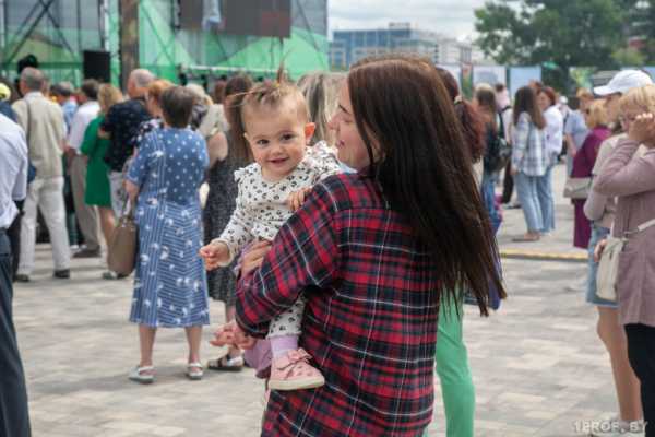 Пособия на детей в возрасте до 3 лет вырастут в Беларуси с 1 августа 2024 года