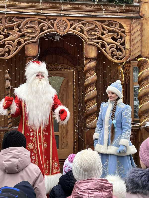 Профсоюз в гости к Деду Морозу в Беловежскую пущу на поезде