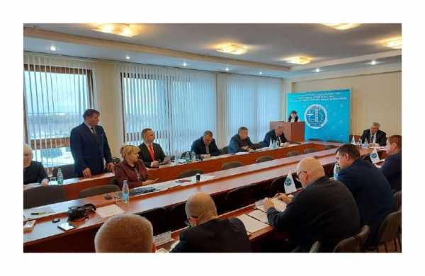 В Минске состоялось очередное заседание президиума Республиканского комитета Профсоюза работников строительства и промстройматериалов